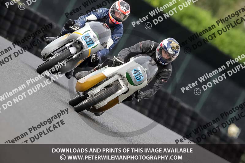 Vintage motorcycle club;eventdigitalimages;mallory park;mallory park trackday photographs;no limits trackdays;peter wileman photography;trackday digital images;trackday photos;vmcc festival 1000 bikes photographs